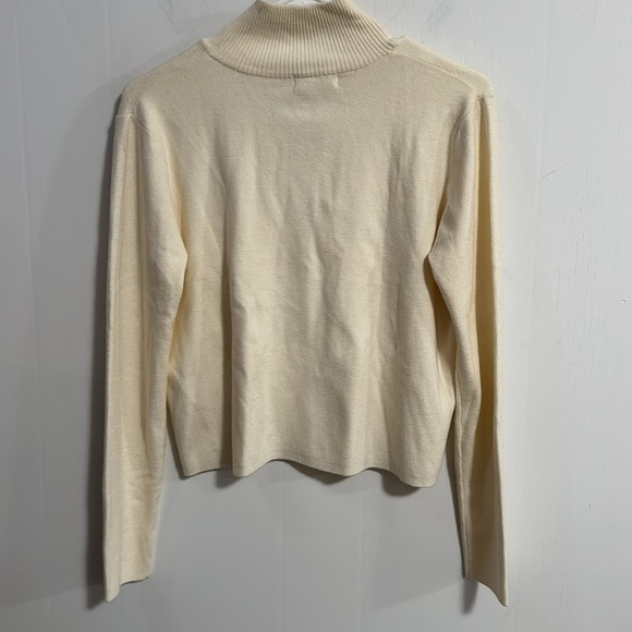 Cali Be Nordstrom sweater Super soft NWT!! Size says XL but see measurements - Picture 2 of 6